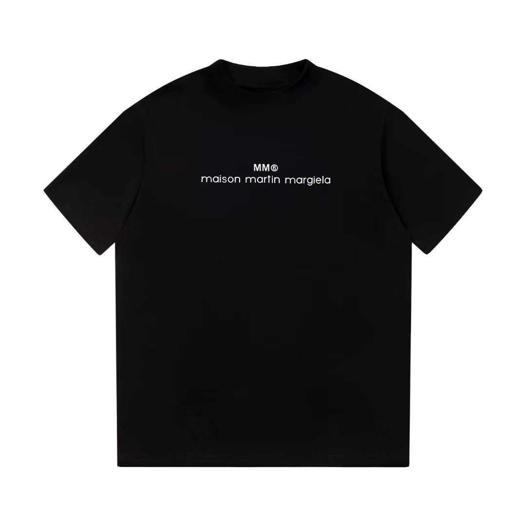 新入荷 送料無料 MM6 メンズ Tシャツ 無地 文字ロゴ 半袖 丸首 1719-52 文字、ロゴ 新入荷 送料無料 MM6 メンズ Tシャツ 無地 文字ロゴ 半袖 丸首 1719-52 文字、ロゴ