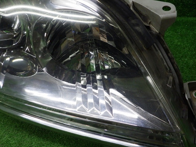 トヨタ　18系　マジェスタ　前期　右ヘッドライト　HID　30-315　H　231012011_画像2
