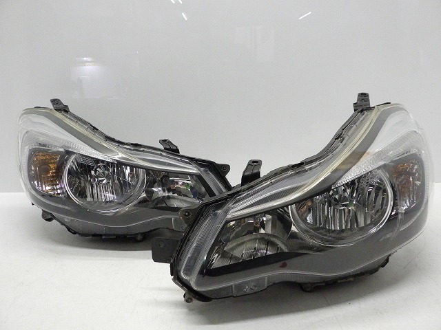 GP系　インプレッサ　前期　ヘッドライト　左右　HID　P9932　1F　231016050_画像1