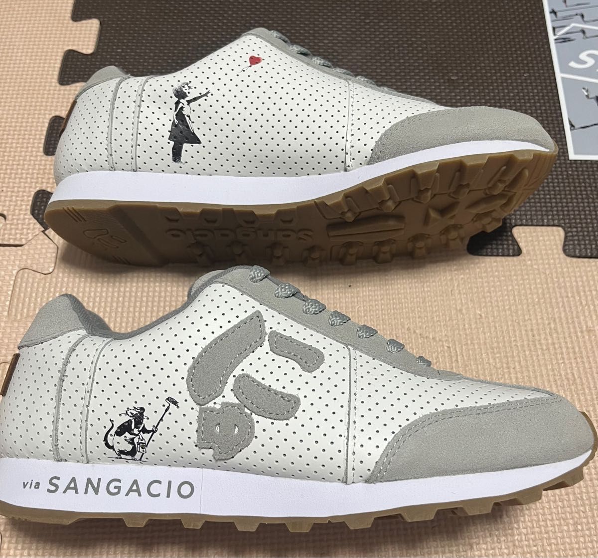 via SANGACIO × BRANDALISED バンクシー限定コラボスニーカー 新品26