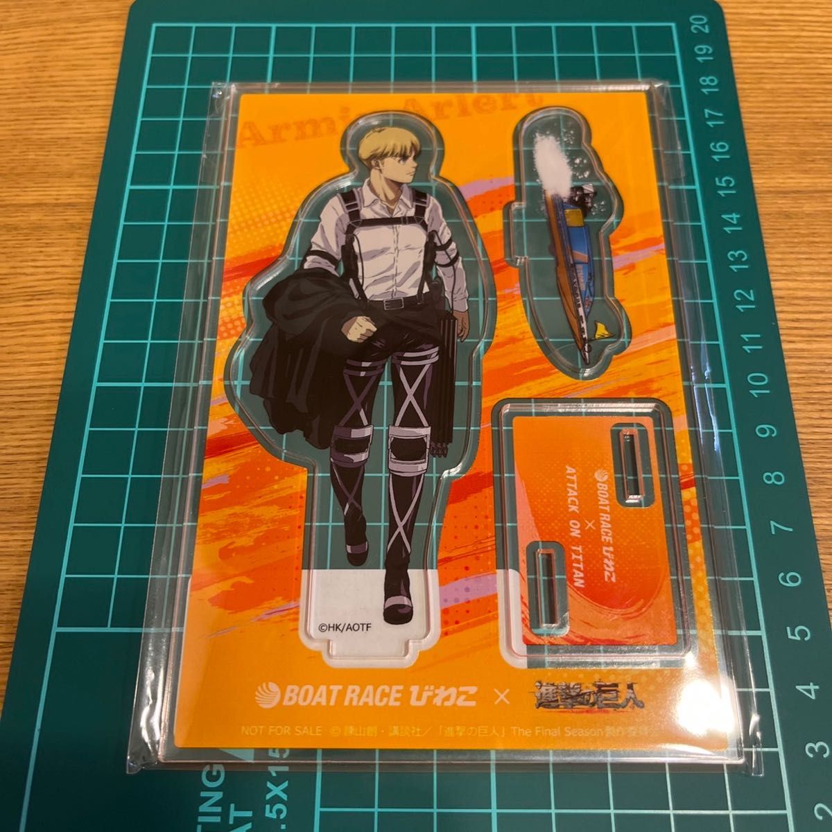 進撃の巨人 アクリルスタンド アルミン 未使用 未開封 限定品 進撃の巨人 アクリルスタンド アルミン 未使用 未開封 限定品