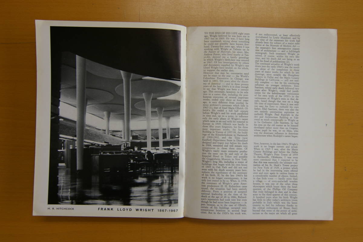 洋書　Zodiac 17 　特集 USA ARCHITECTURE F.L.WRIGHT/L,KAHN/R.VENTERI＆RAUCH/ETC_画像3