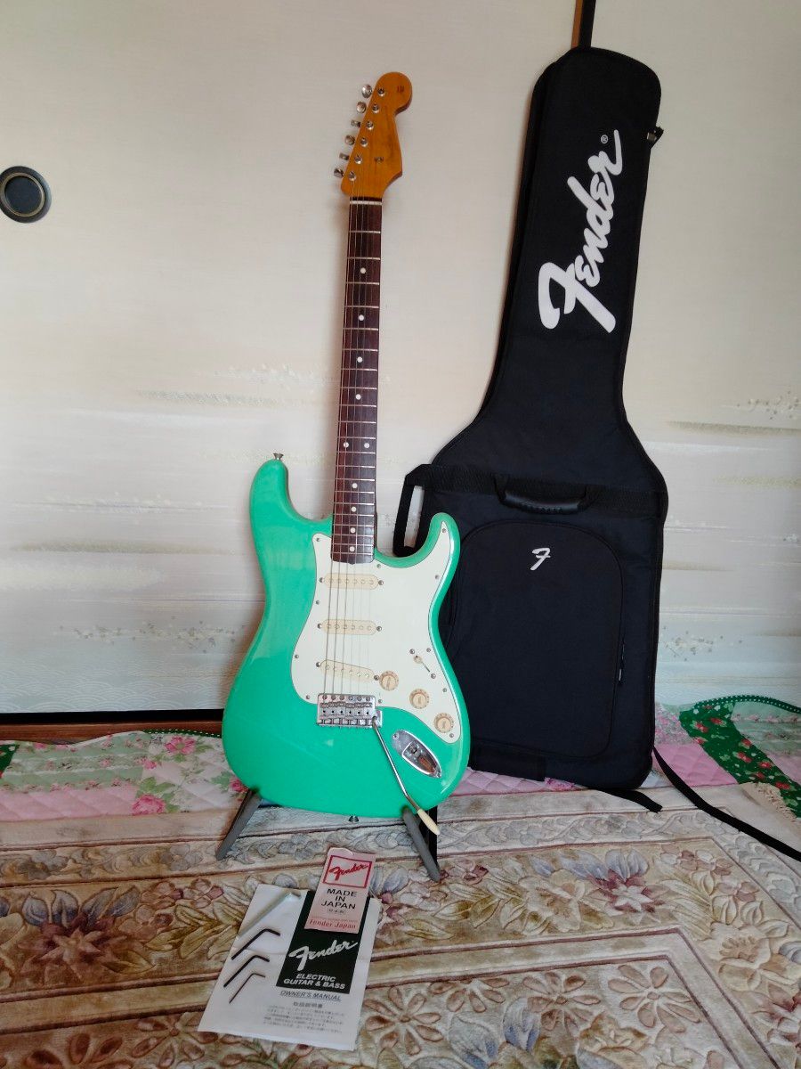 Fender JAPAN ST62ストラトキャスター SFG(シーフォースグリーン