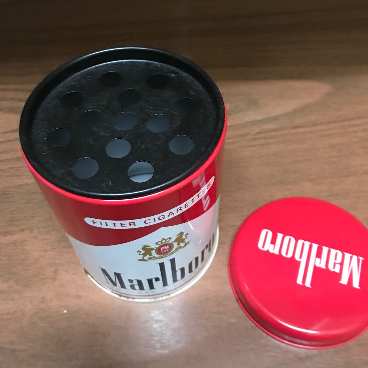 ビンテージ Marlboro マルボロライト 灰皿缶 セット 非売品
