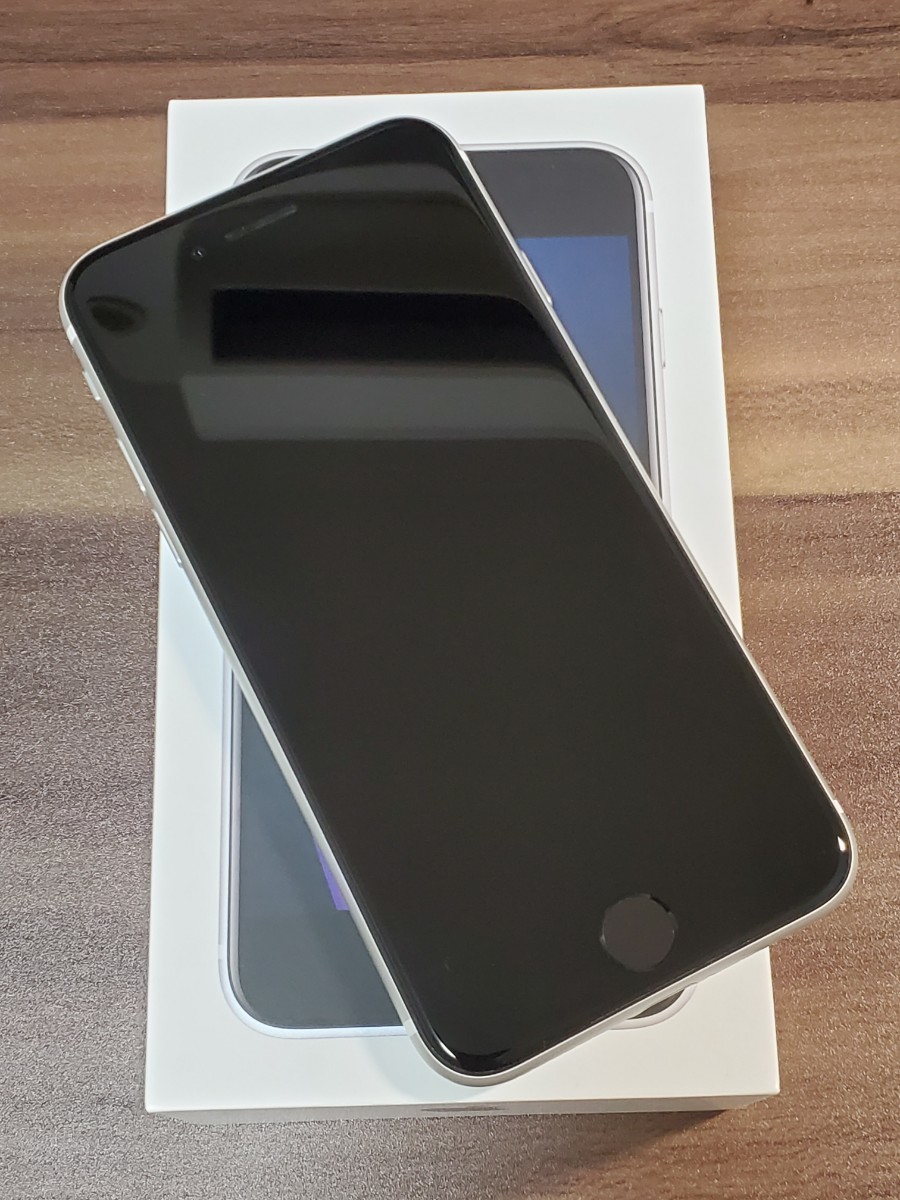 美品 iPhone SE2 256GB SIMフリー(iPhone)|売買されたオークション