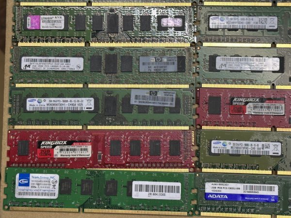 「岐阜発送」07193　デスクトップ用メモリ　メーカー混在　DDR3　2GB　50枚セット　動作未確認　ジャンク品_画像5