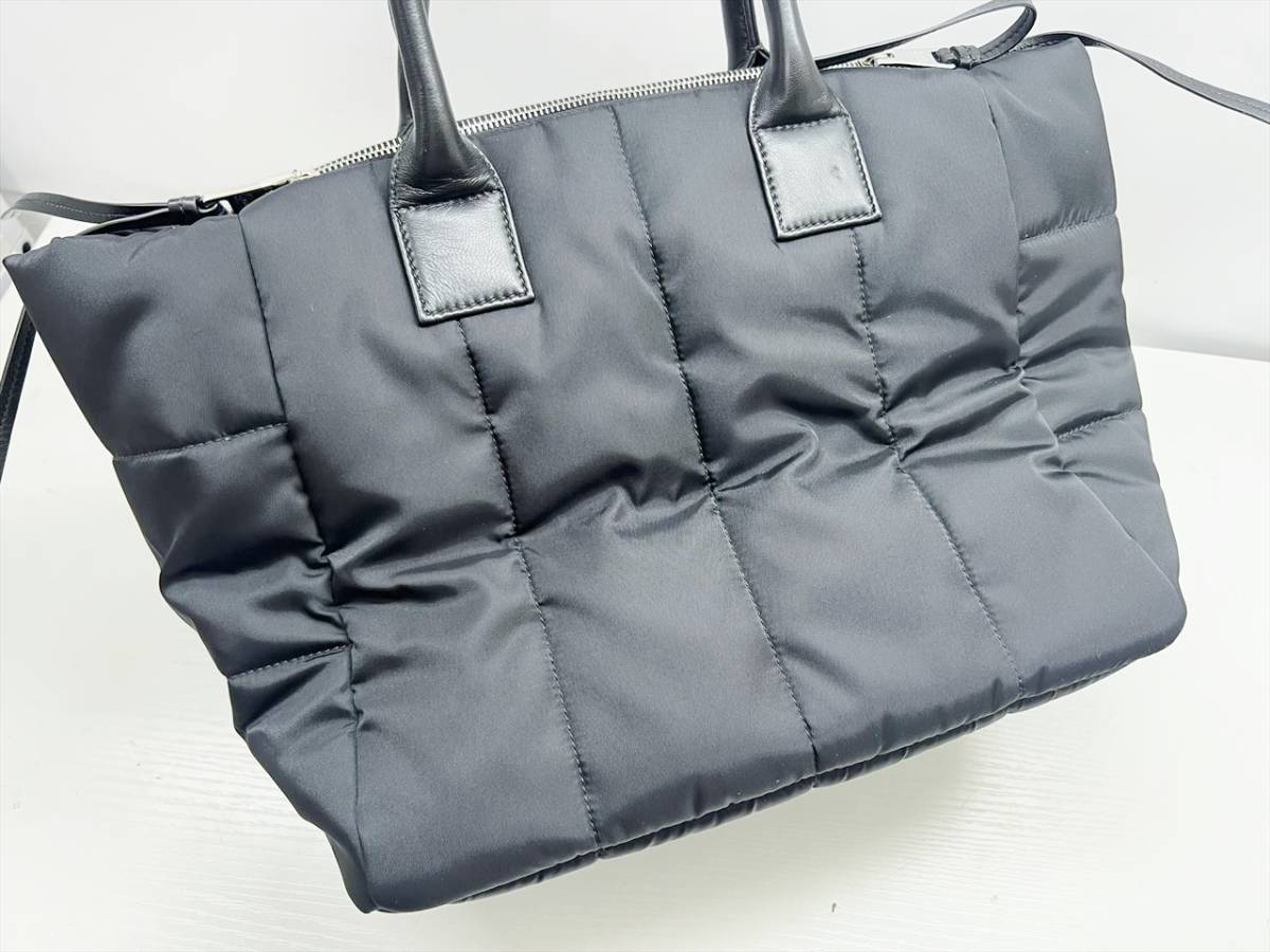 美品　PRADA　トライアングルロゴ　テスートボンバー　2WAY　トートバッグ　黒　1BG636