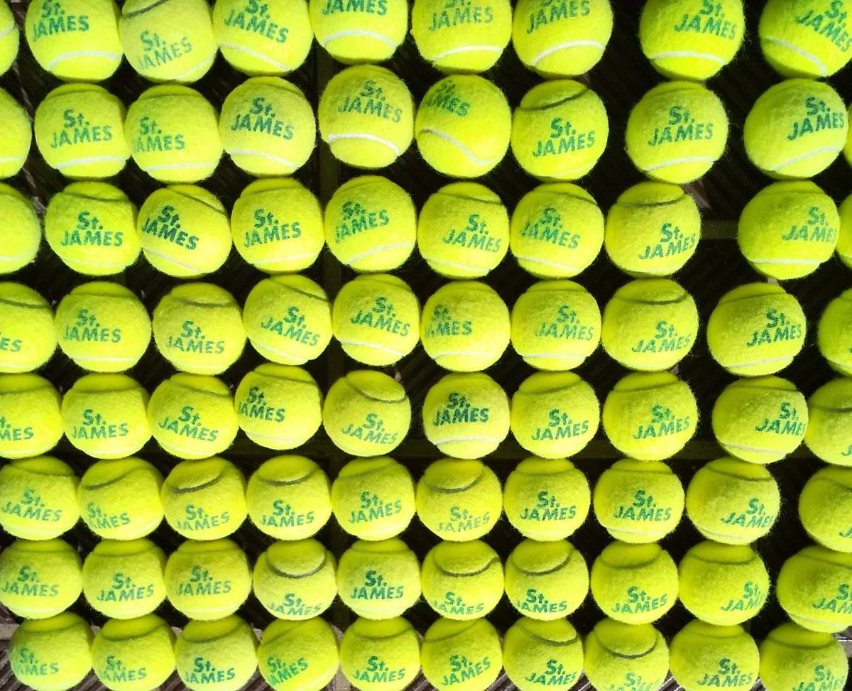 ★送料無料★硬式テニスボール100球★セントジェームス★最近1ヶ月以内に1、2回しか使っていないボールです！_画像1