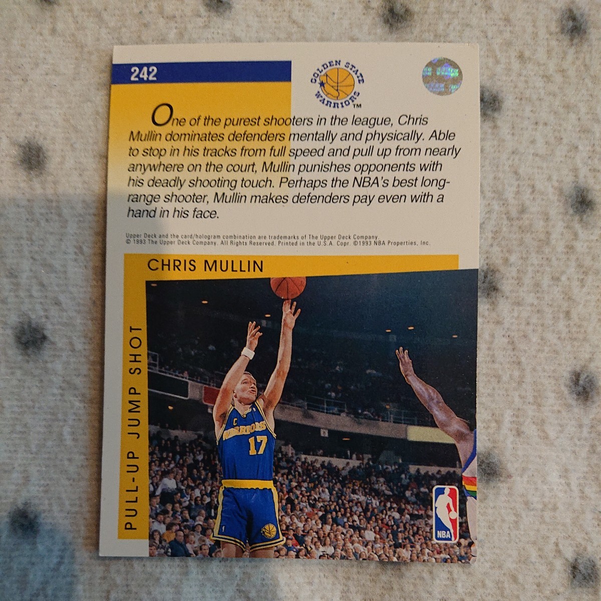 UPPER DECK 1993 ☆ NBA SIGNATURE MOVES 4枚セット ☆ CHRIS MULLIN , ISIAH THOMAS , PATRICK EWING , CLYDE DREXLER ☆ NBAカード_画像3