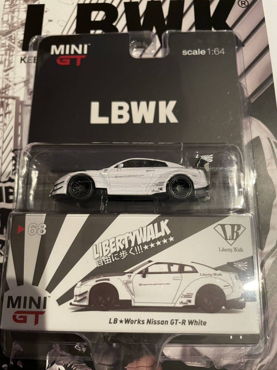 新品未開封 MINI GT LBWorks Nissan GT-R White ホワイト LBWK No.68 b_画像1