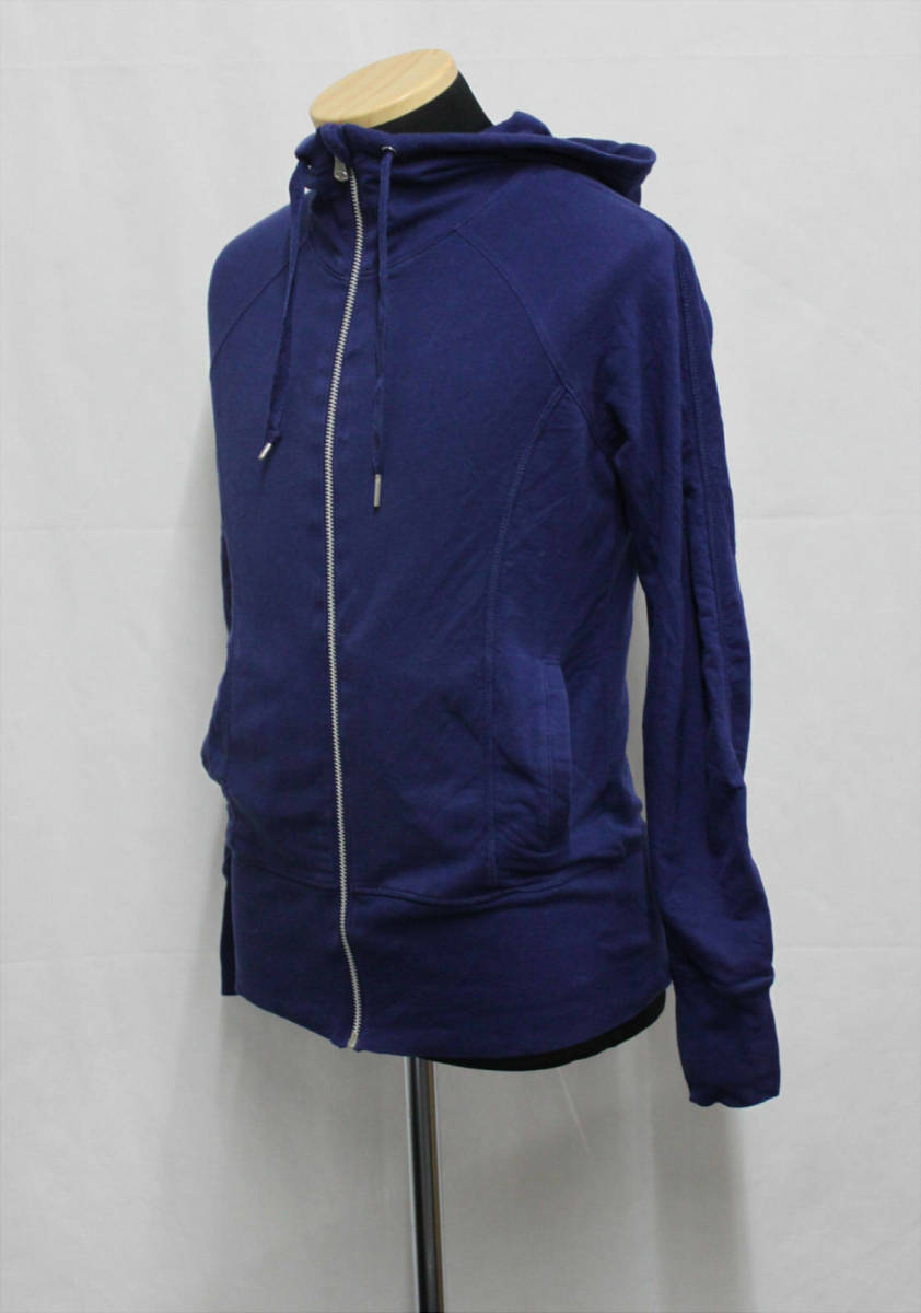 #74_0041 【中古品】 [Champion］ Championメンズフルジップパーカー長袖 メンズ S 紺_画像2