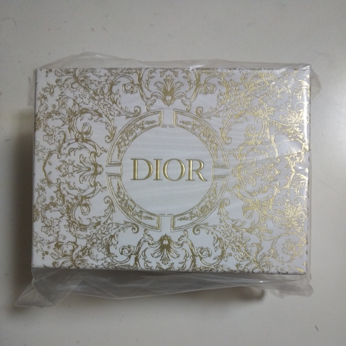 即決 新品 Dior ディオール ホリデー限定 オリジナルボックス ジュエリーボックス 非売品 ノベルティ_画像2