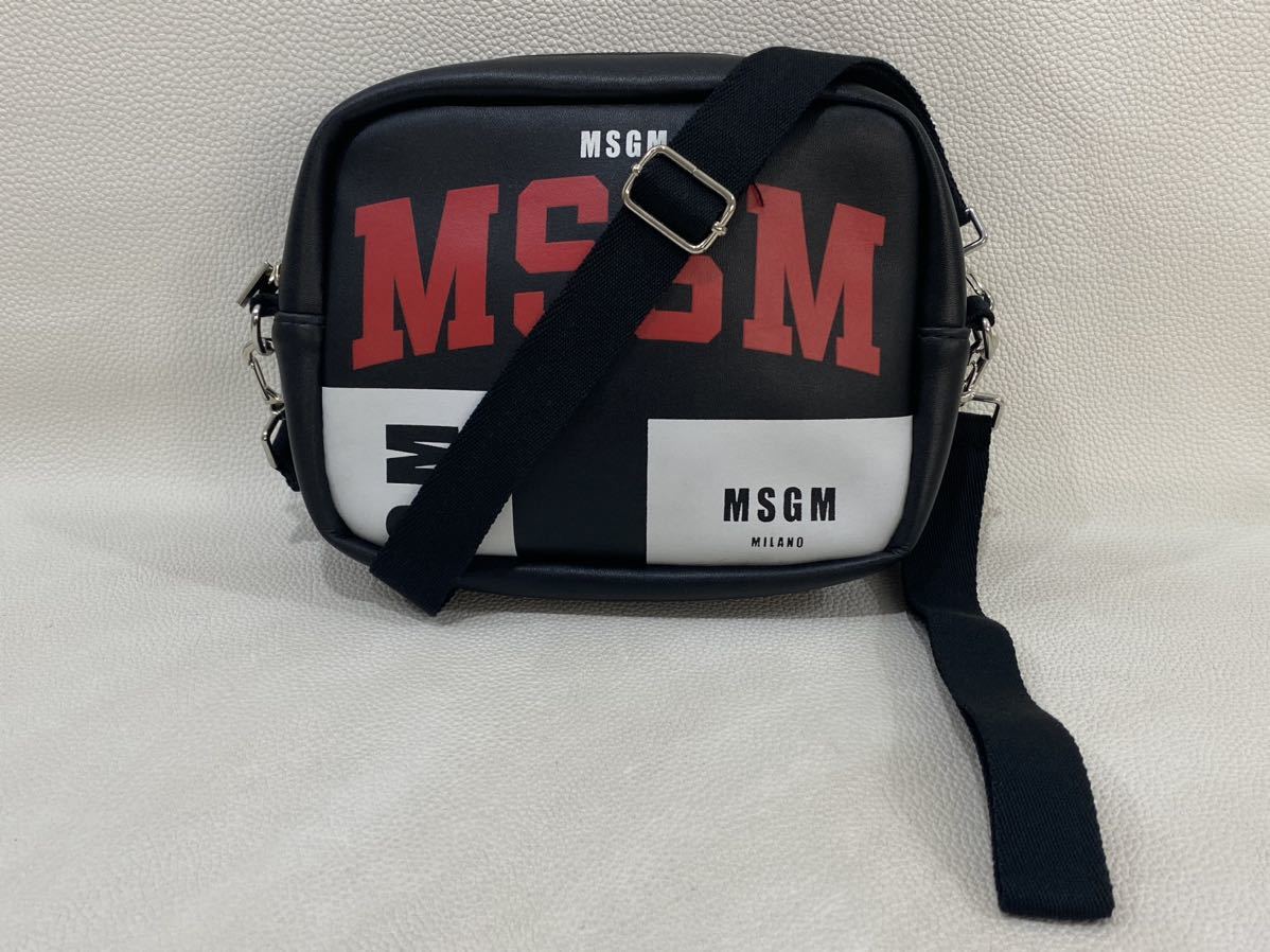 R3J062◆本物◆ エムエスジーエム MSGM PVC ブラック色 ロゴ リバーシブル ショルダーバッグ クラッチバッグ_画像1