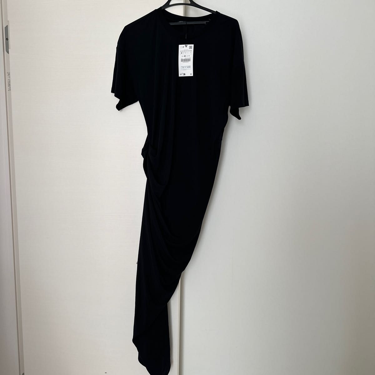 新品ZARA アシンメトリーヘムワンピース sizeM ブラック|Yahoo 新品ZARA アシンメトリーヘムワンピース sizeM ブラック|Yahoo