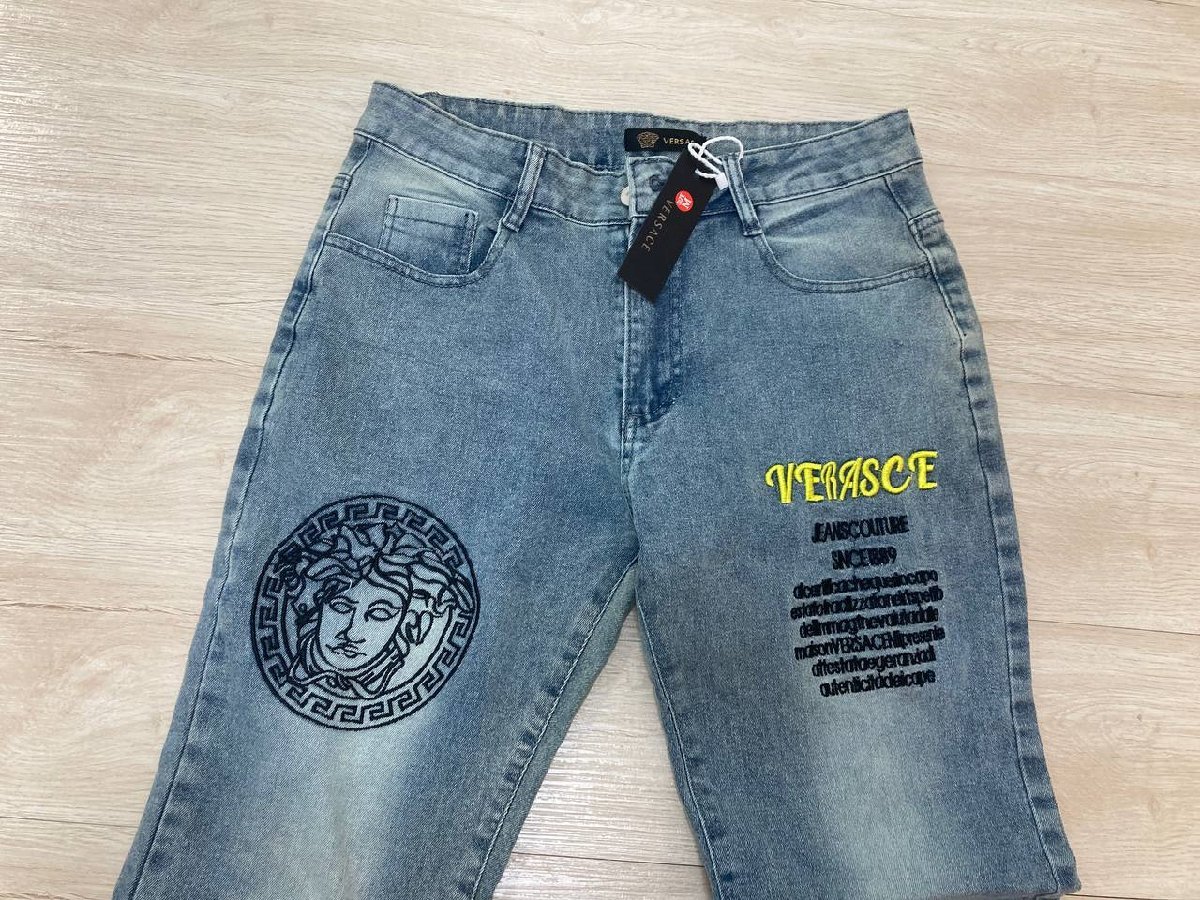 Versus Versace ベルサス ベルサーチ メンズカジュアル デニムパンツ 中古◆M◆GZ 2_画像1