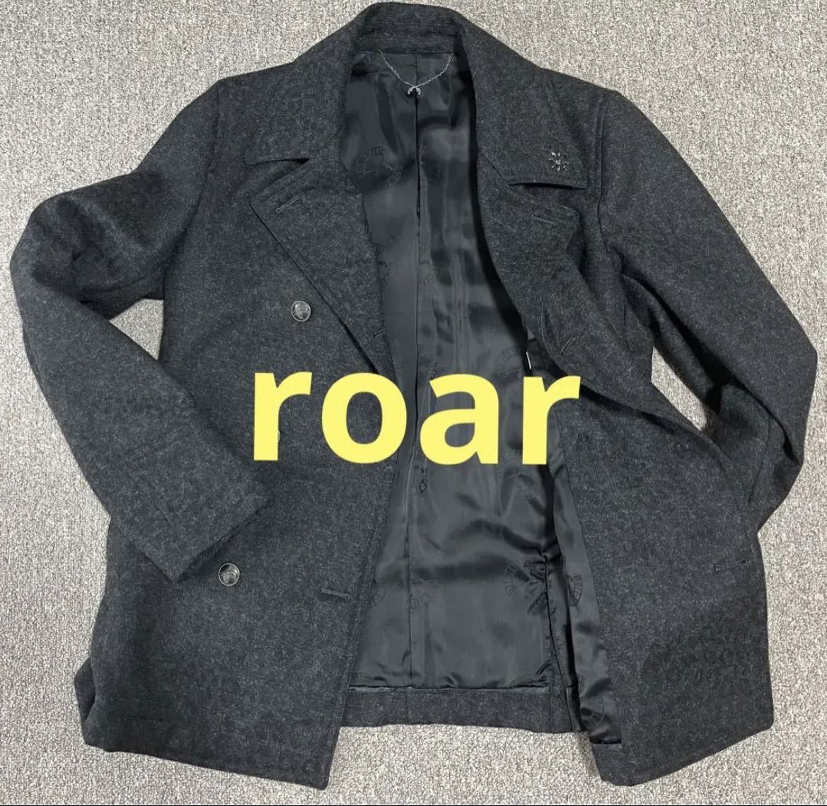 贅沢屋の 【美品】roar ピーコート スワロフスキー 裏地ロゴ総柄