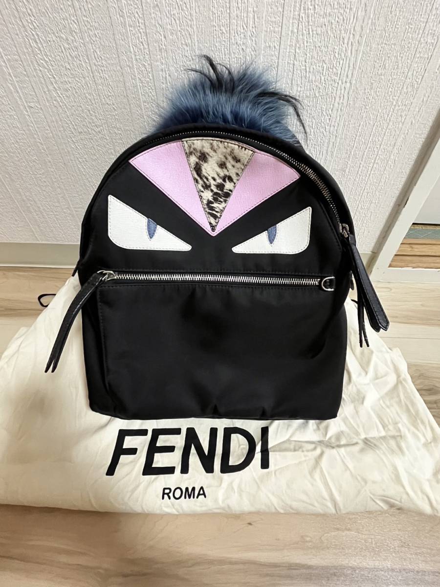 美品　FENDI フェンディ ナイロン モンスター バックパック リュック ブラック_画像1