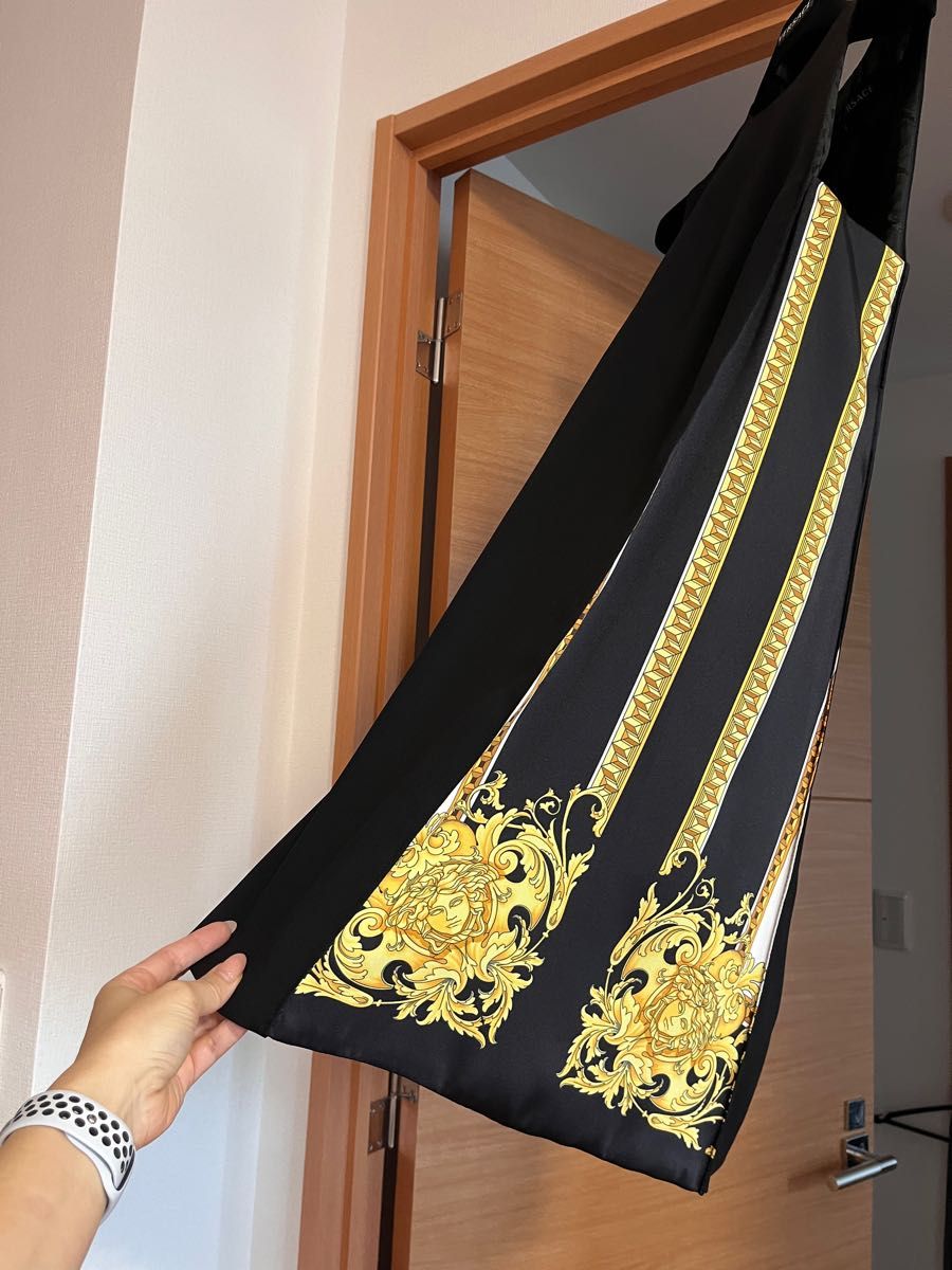 Versace ヴェルサーチ バロッコ ワンピース 36|Yahoo!フリマ Versace ヴェルサーチ バロッコ ワンピース 36|Yahoo!フリマ