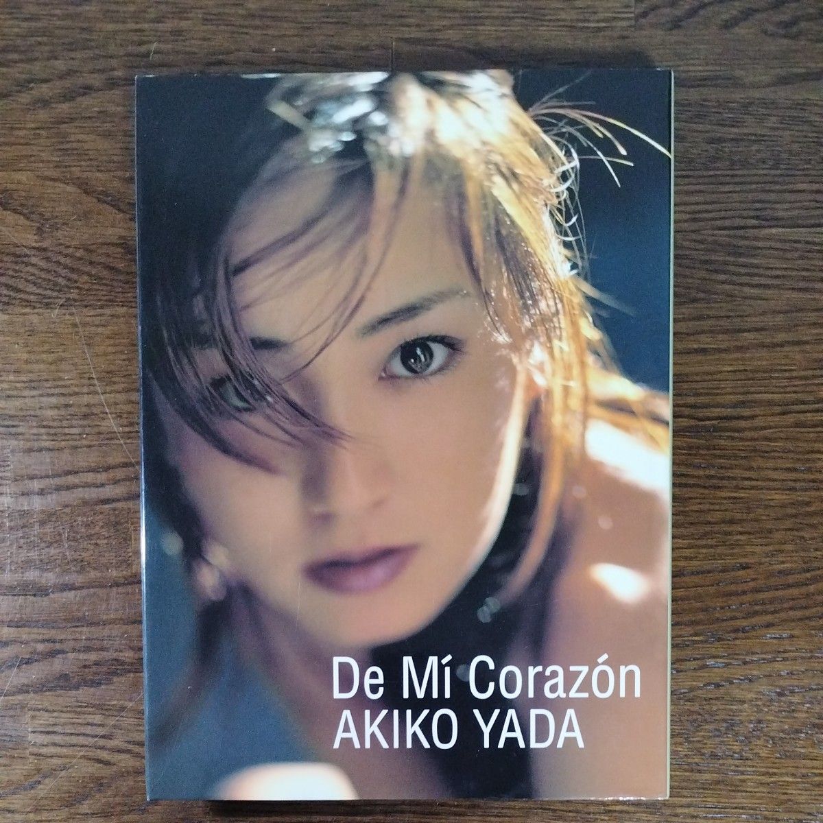 Ｄｅ　ｍｉ　ｃｏｒａｚｏｎ　矢田亜希子写真集 ＮｏｍｕｒａＳｅｉｉｃｈｉ／〔撮影〕