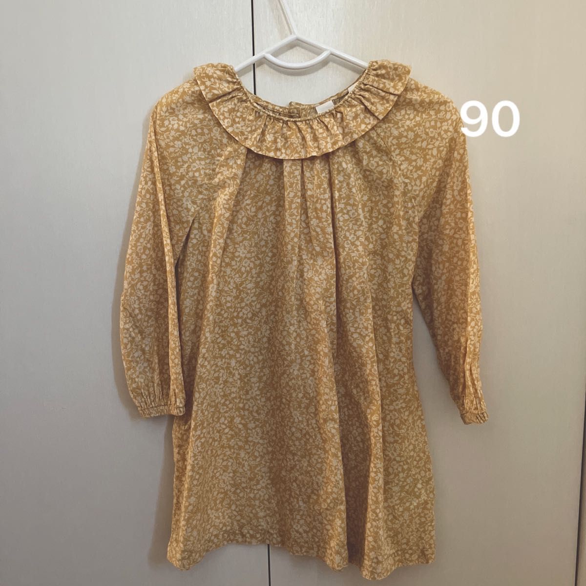 H &M 長袖ワンピース　90