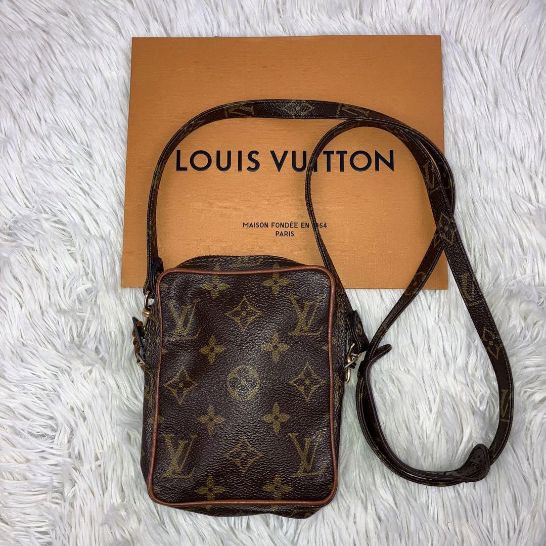 LOUIS VUITTON ルイヴィトン モノグラム ミニダヌーブ ショルダー