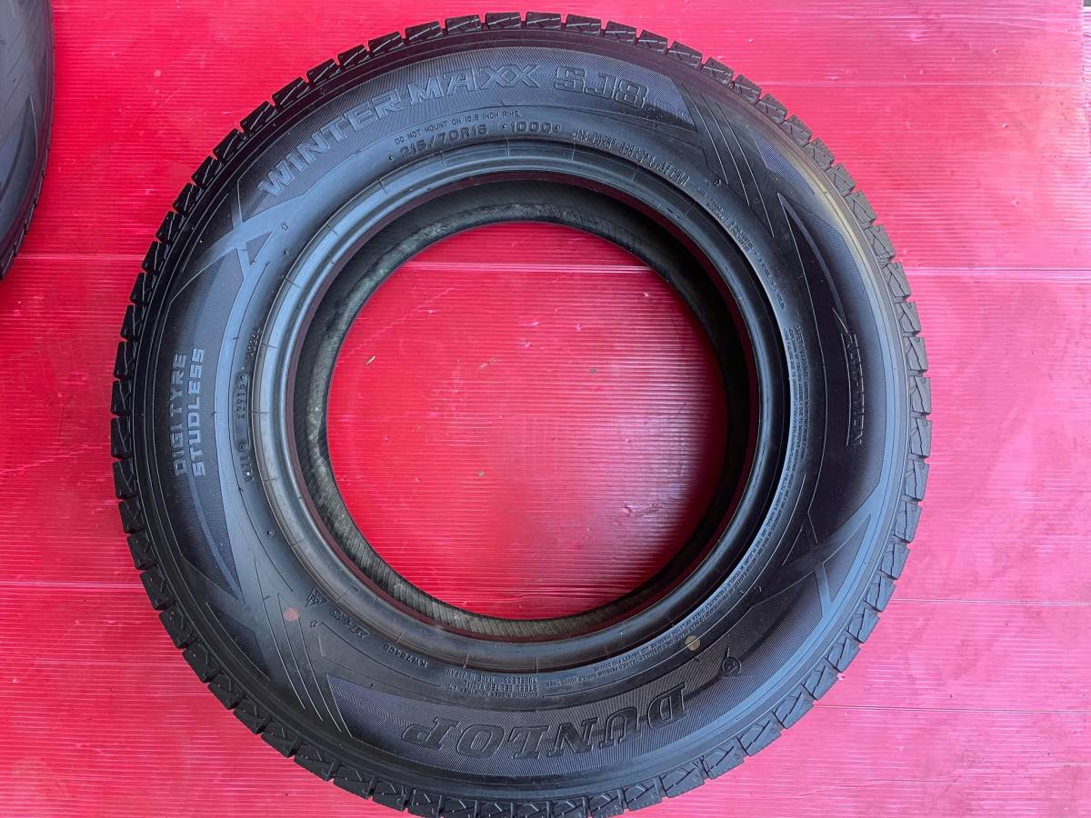 DUNLOP 215/70R16 100Q WINTERMAXX SJ8 ダンロップ ウィンターマックス スタッドレスタイヤ 4本セット　（1/6）_画像3