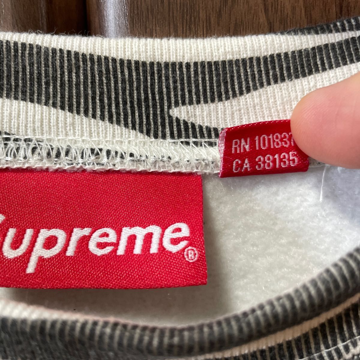 supreme Box Logo Crewneck Zebra ボックスロゴ ゼブラ|Yahoo supreme Box Logo Crewneck Zebra ボックスロゴ ゼブラ|Yahoo