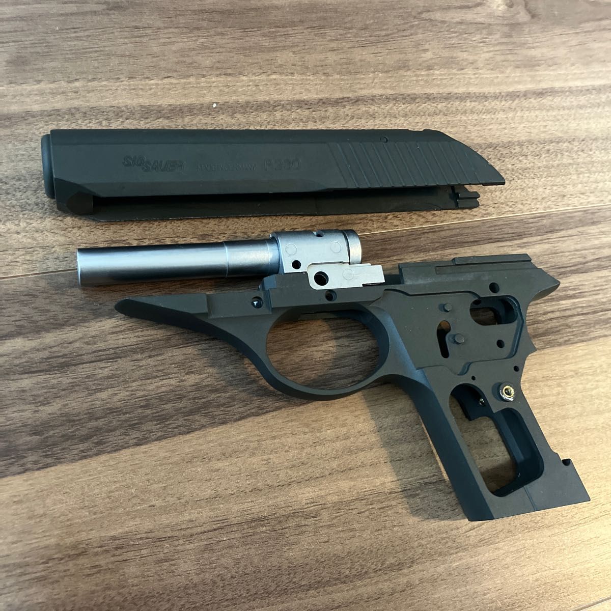 ZEKE KSC p230用 ガスガン スライド アウター アウターベース ZEKE KSC p230用 ガスガン スライド アウター アウターベース