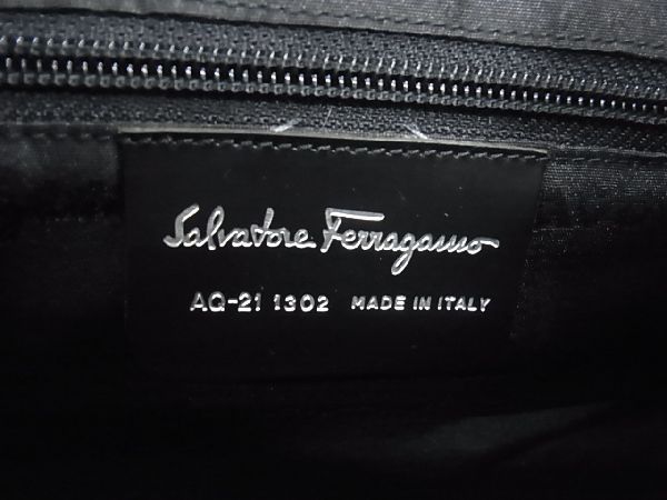 1円 □極美品□ Salvatore Ferragamo フェラガモ AQ