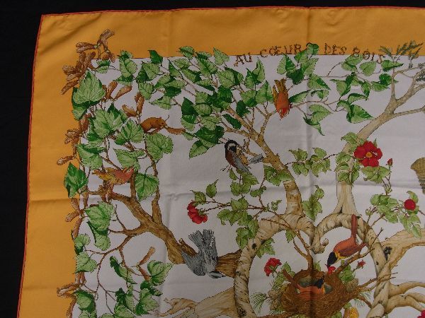 1円 ■美品■ HERMES エルメス AU COEUR DES BOIS【森の中で】カレ90 シルク100% 大判 スカーフ イエロー系×マルチカラー BG3454_画像2