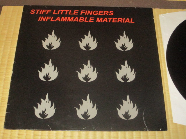 STIFF LITTLE FINGERS スティッフ・リトル・フィンガース INFLAMMABLE MATERIAL インフレーマブル・マテリアル LP '97再発 MADE IN EEC_画像1