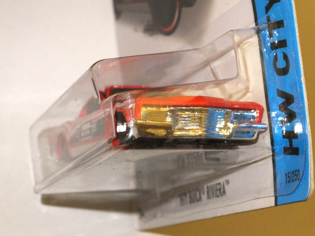 ホットウィール Hot Wheels ビュイック リヴィエラ 1971 BUICK RIVIERA HW CITY_画像4