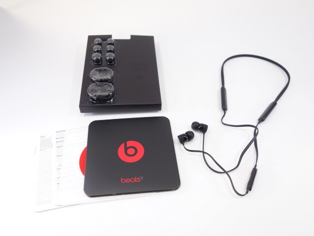 ★Dr. Dre無線耳機BeatsX密封型藍牙兼容黑色MLYE 2PA / A. 原文:★Beats by Dr.Dre ワイヤレスイヤホン BeatsX 密閉型 Bluetooth対応 ブラック MLYE2PA/A