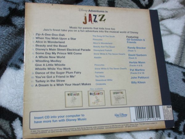 Disney Adventures in jazz【CD・12曲】ギル・ゴールドスタイン、 ジョン・パティトゥッチ(bs)ビリー・キルソン(Dr)のディズニージャズ_画像4