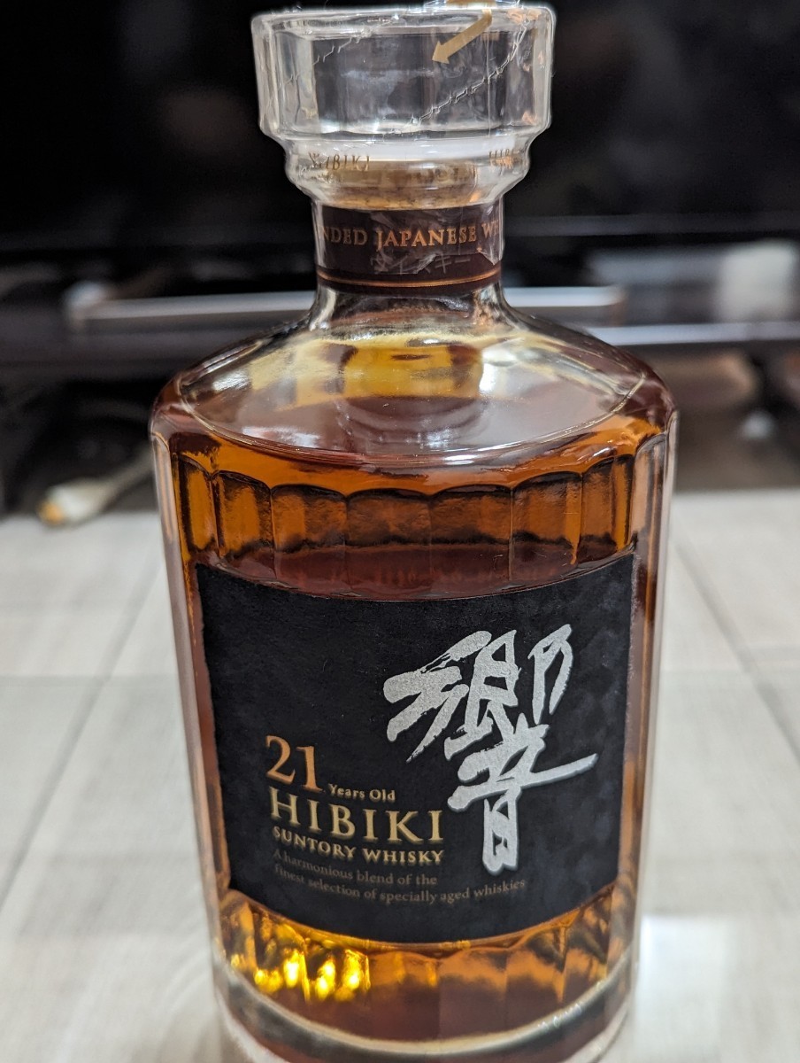 ☆293☆【24時間以内発送】SUNTORY 響 21年 サントリーウイスキー 響21