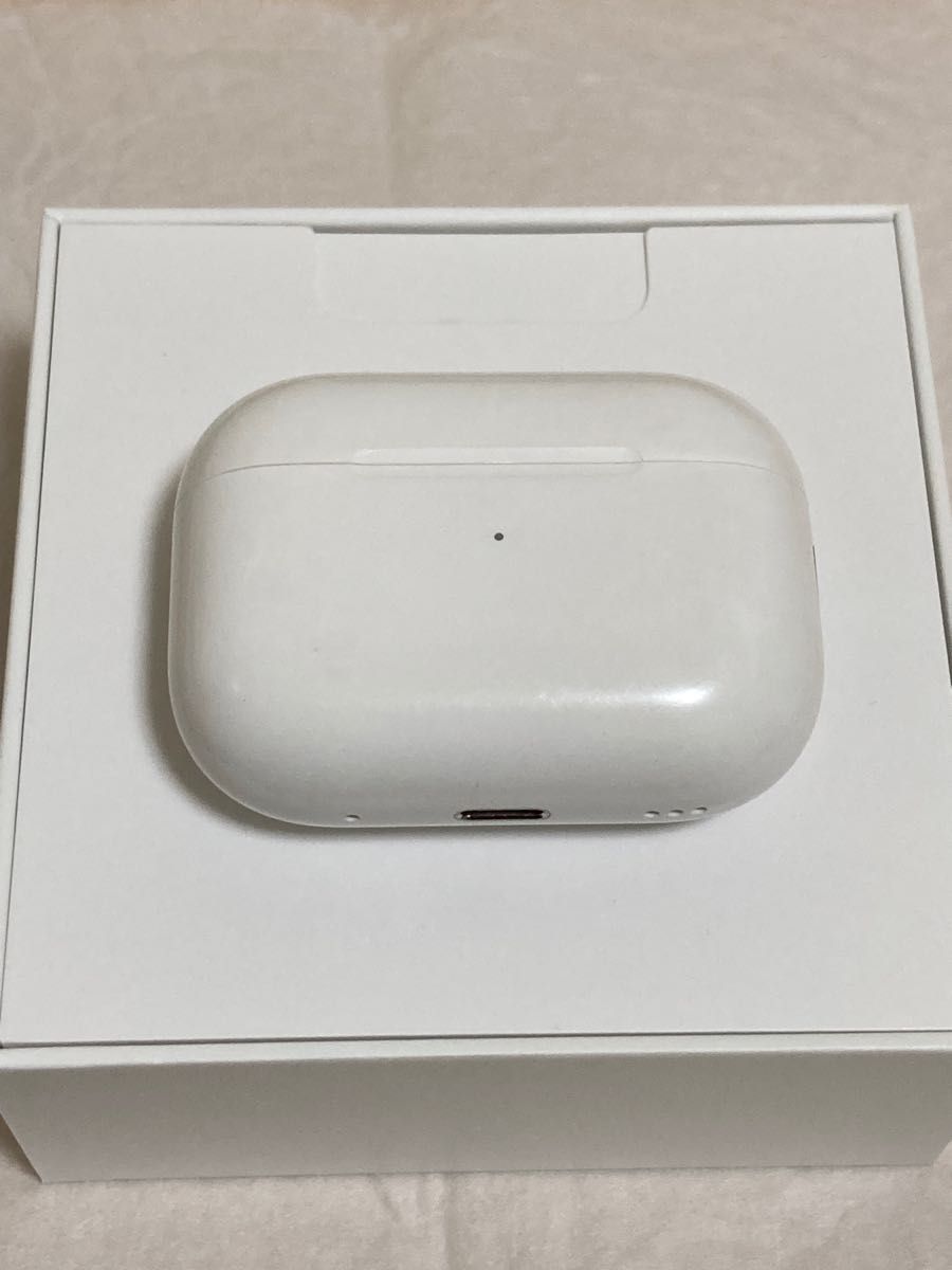 純正 Apple AirPods Pro 第2世代 ケース A2700 Yahoo!フリマ（旧）-