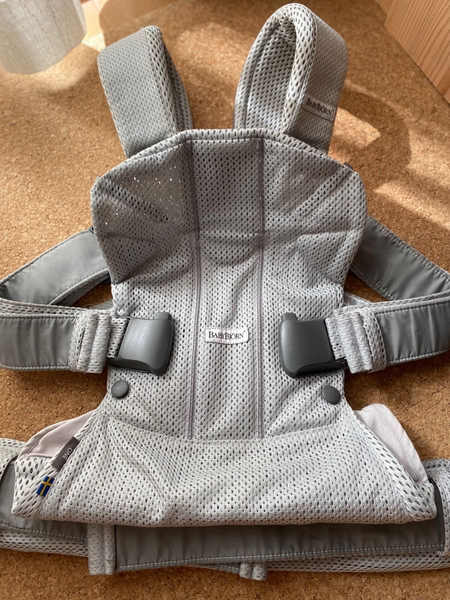 ベビービョルン 抱っこひも ベビーキャリアONE 抱っこ紐　ベビーキャリアONEKAI BABYBJORN