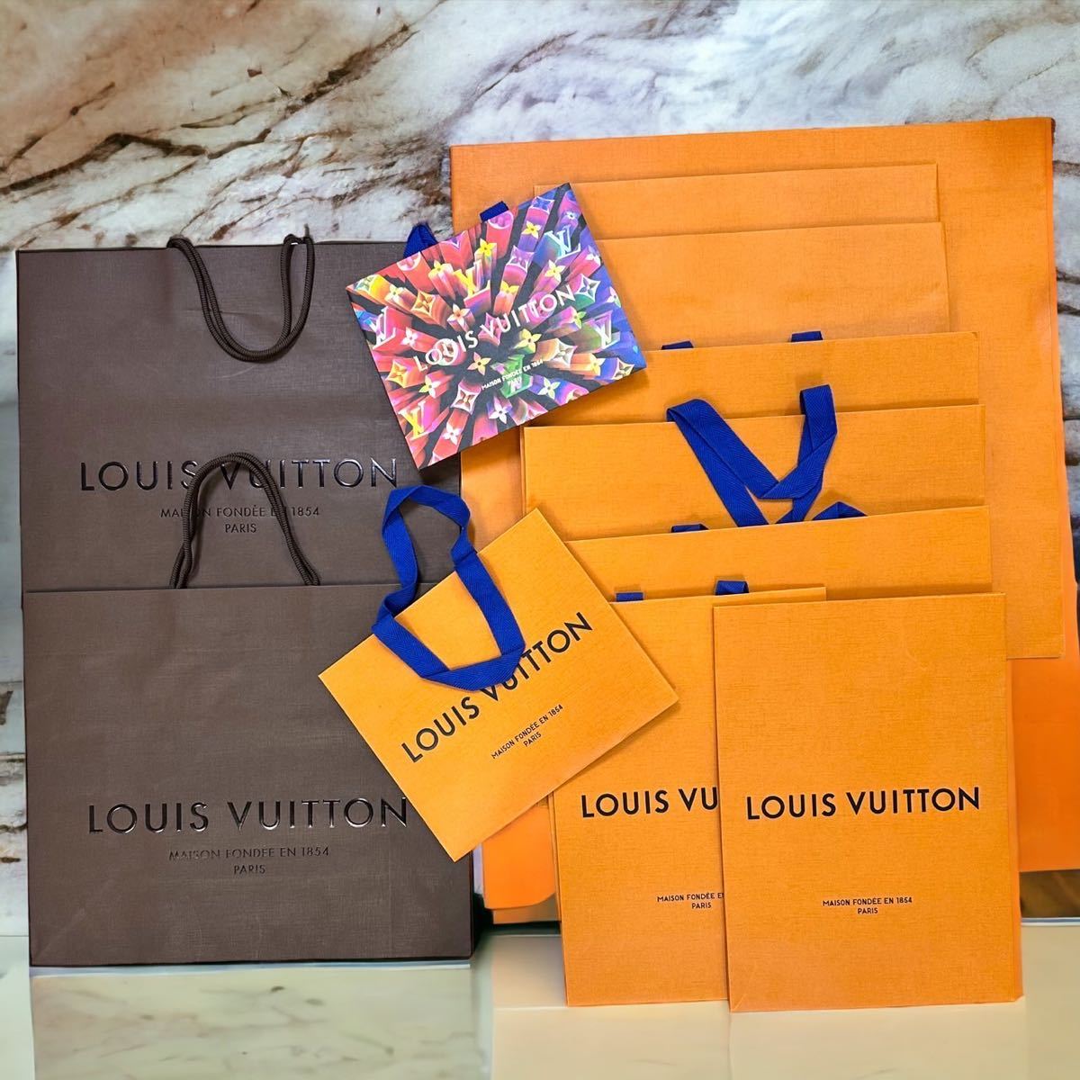 【D-O】ルイヴィトン LOUIS VUITTON 紙袋 空箱 ブランド保存袋　ショッパー おまとめ出品　ショップ袋 ジュエリーBox 人気ブランド 即発送_画像2