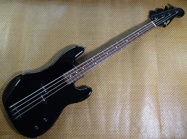 Fender Japan PB62-65AB オールブラックシリーズ 生産終了 Precision Bass プレシジョンベース プレべ J-CRAFT ALL BLACK_画像2