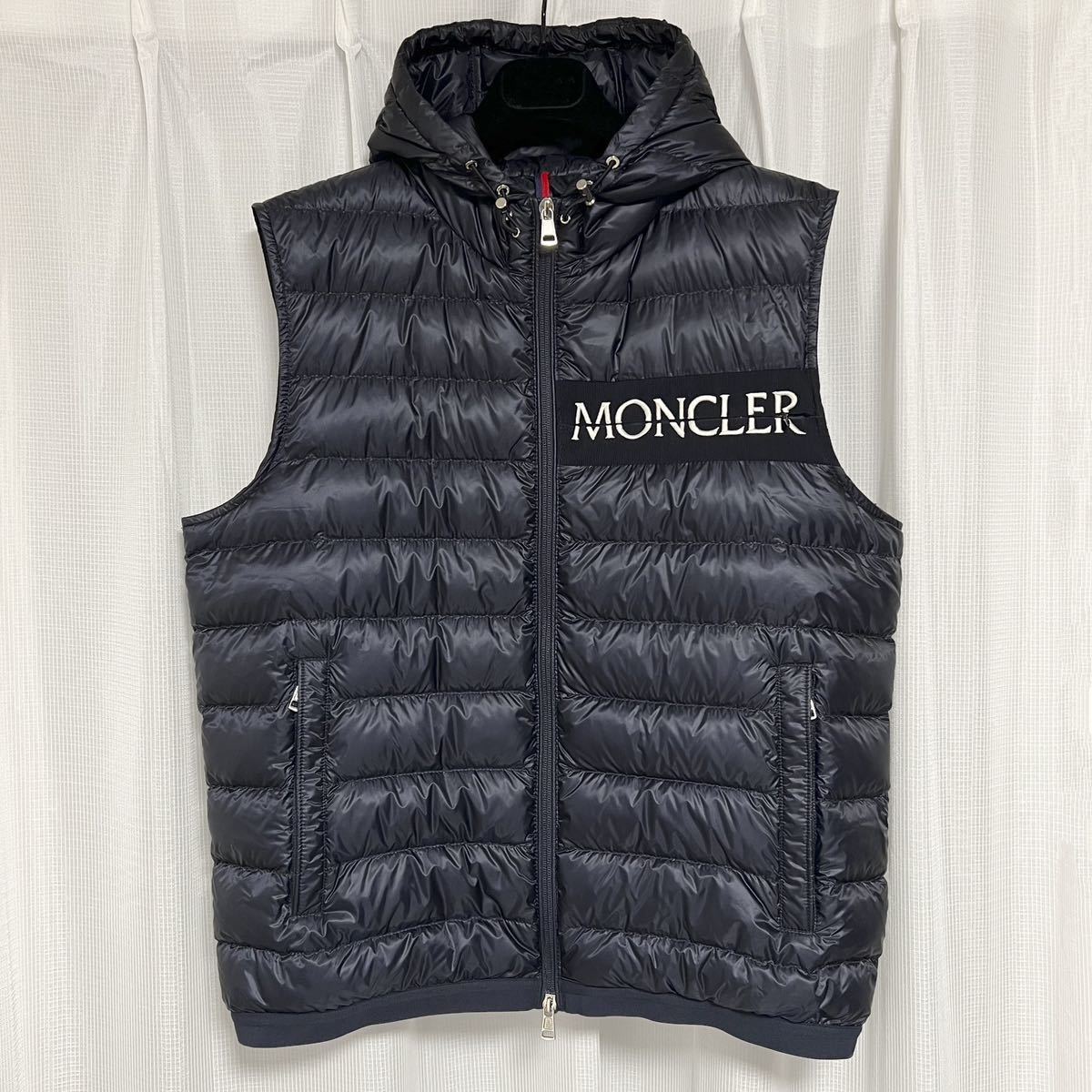 【正規/極美品】1000円〜!! MONCLER モンクレール LARUNS GILET 18年 ナイロンダウンベスト 3 Lサイズ メンズジャケット ネイビー 定番_画像9