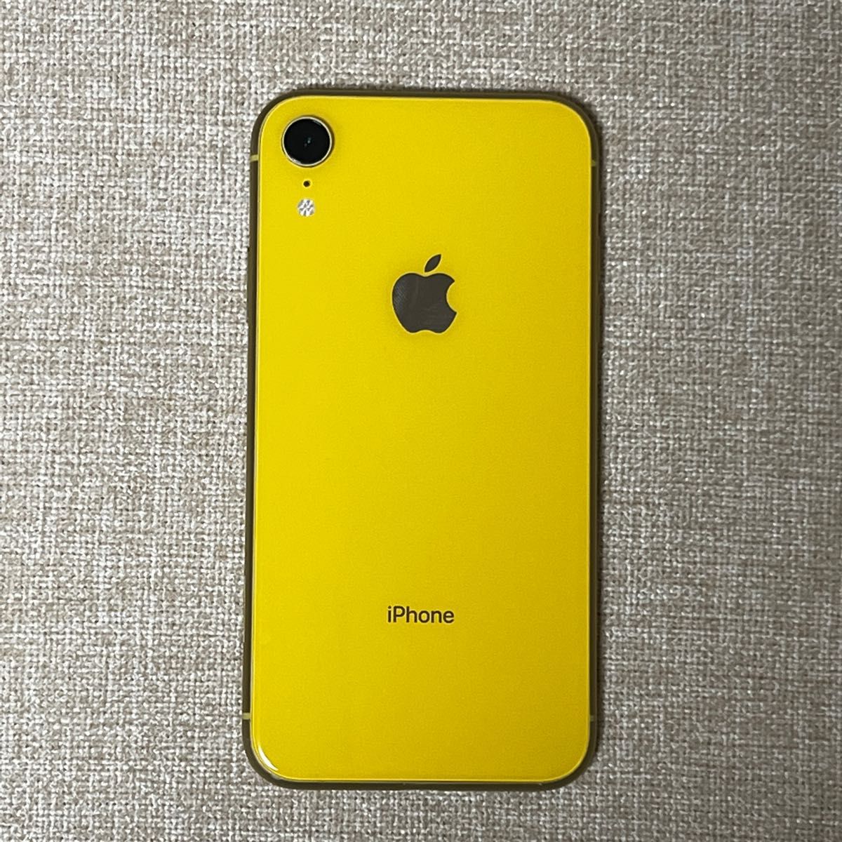 iPhone XR Yellow 128 GB docomo｜PayPayフリマ