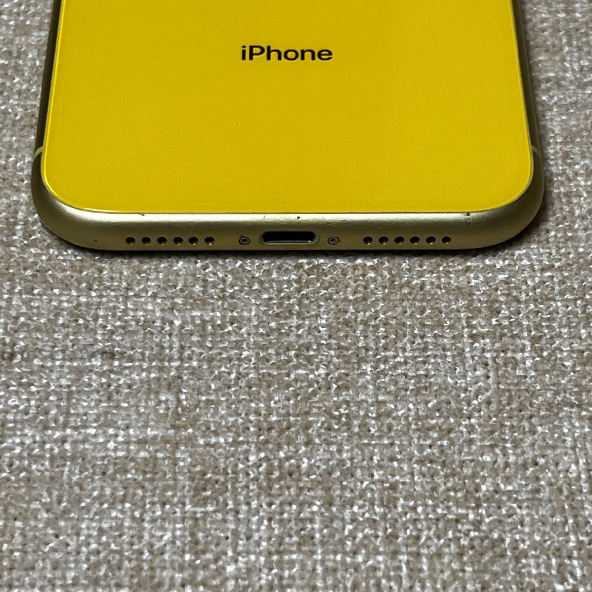 iPhone XR Yellow 128 GB docomo|PayPayフリマ