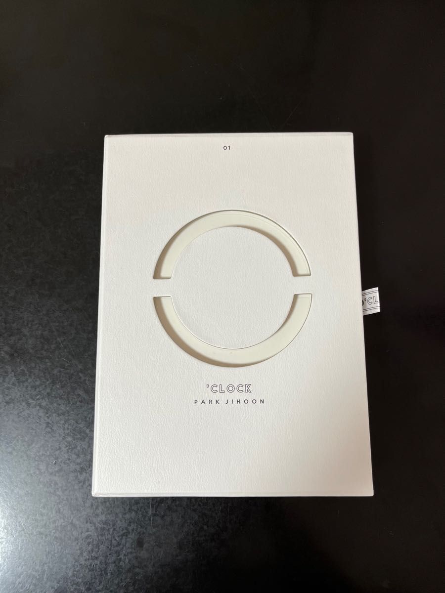 【輸入盤CD】 Park Jihoon/1st Mini Album: OClock (2019/4/5発売) (M)