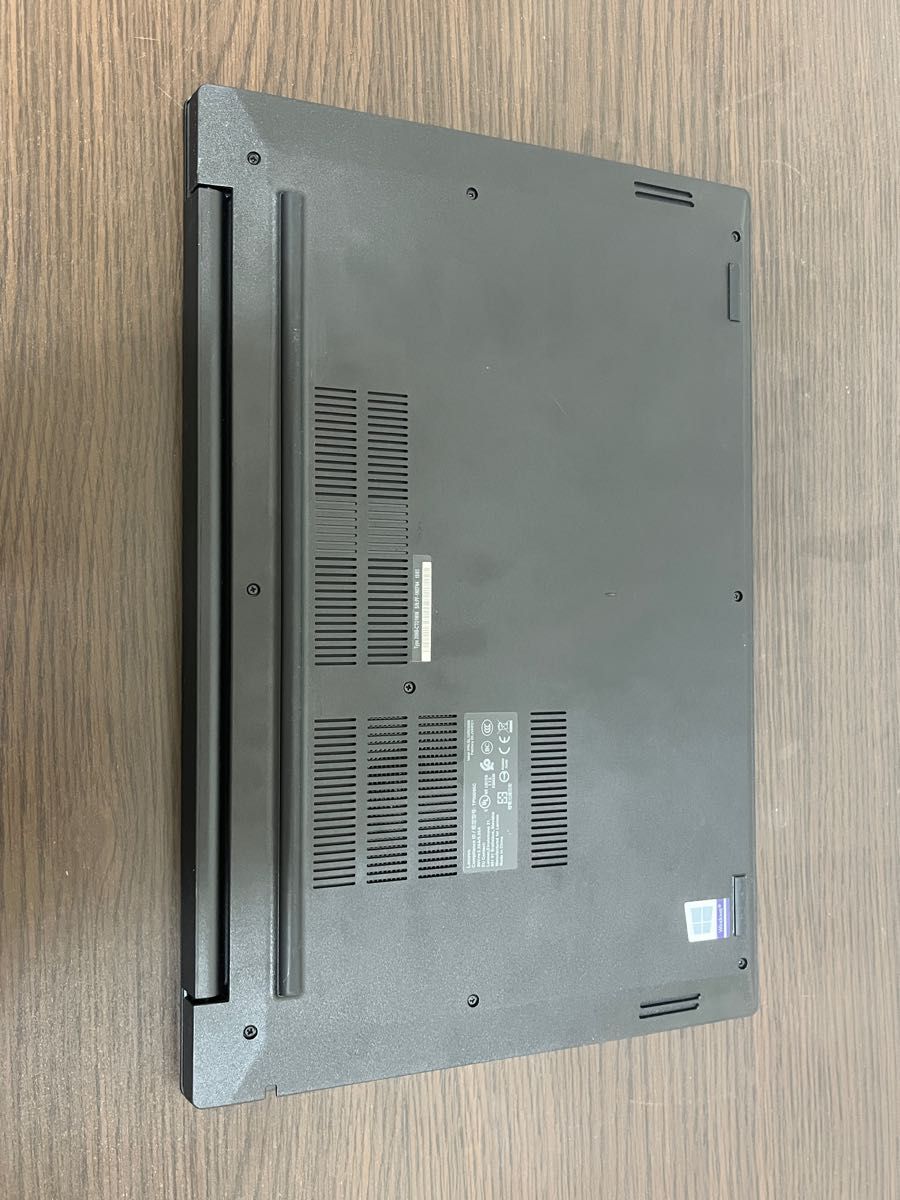 ThinkPad Lenovo E590 Core i5-8265u Windows11 SSD 512GB ThinkPad Lenovo E590 Core i5-8265u Windows11 SSD 512GB