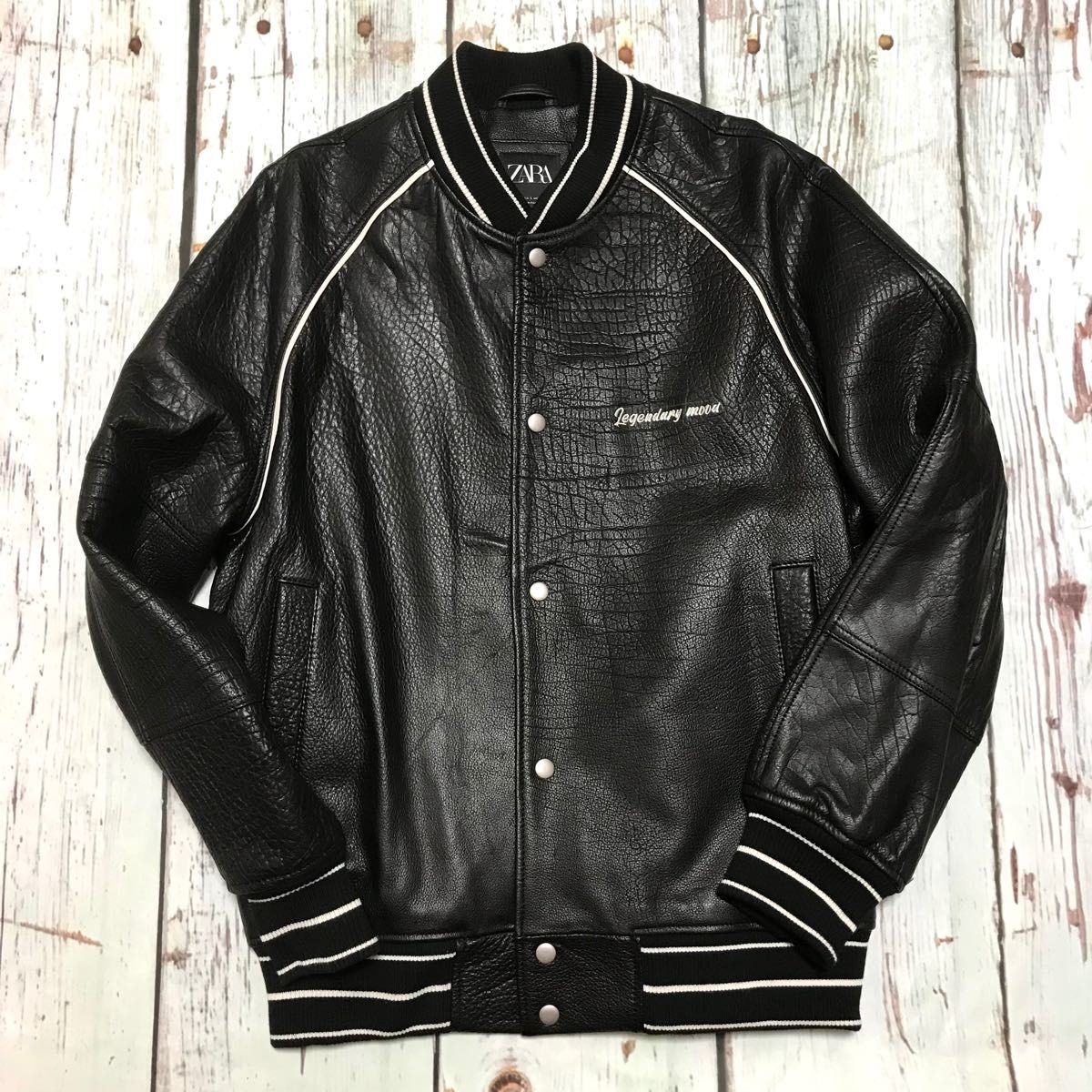 ZARA ザラ オールレザー 刺 スタジャン/ボンバージャケット ZARA ザラ オールレザー 刺 スタジャン/ボンバージャケット
