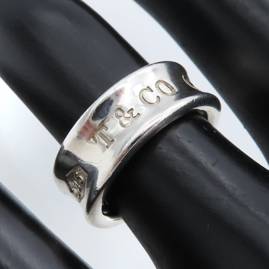 【送料無料】 美品 Tiffany&Co. ヴィンテージ ティファニー ナロー シルバー リング 9号 指輪 1837 SV925 OS100_画像3