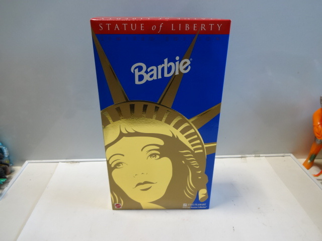 バービー　STATUE of LIBERTY Barbie 1995 人形　未開封　未使用品　デッドストック　_画像4