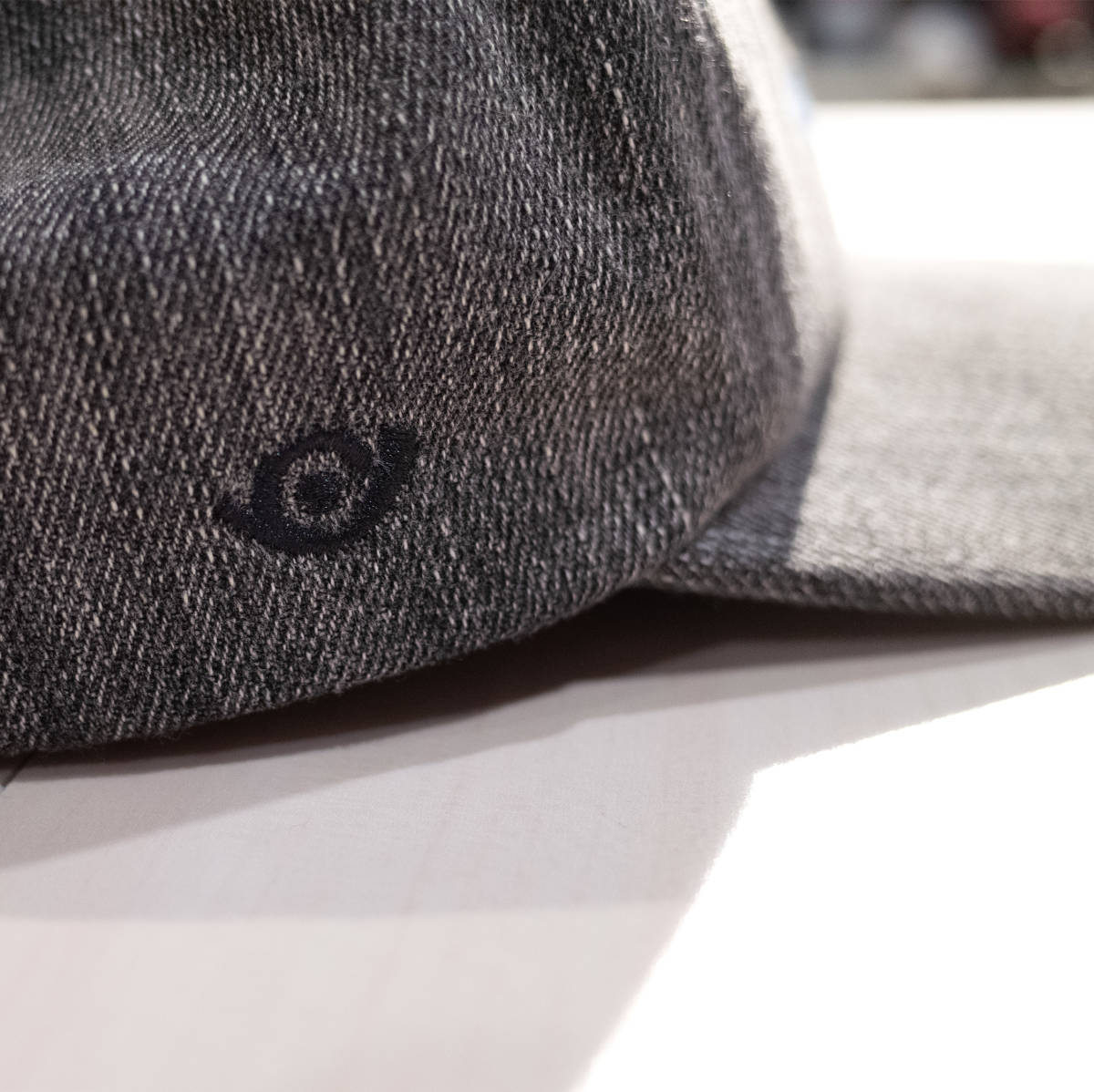 【ヨーロッパ製】ブラックデニム シャンブレー キャップ SEVENTIES スケーター ストリート ワーク 帽子 古着 EU_画像3
