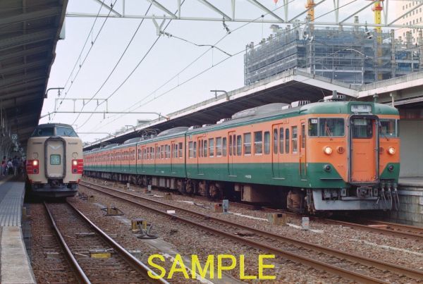 ☆90～10年代鉄道10jpgCD[113系大垣車R4編成その7(名古屋駅)]☆_DP16979