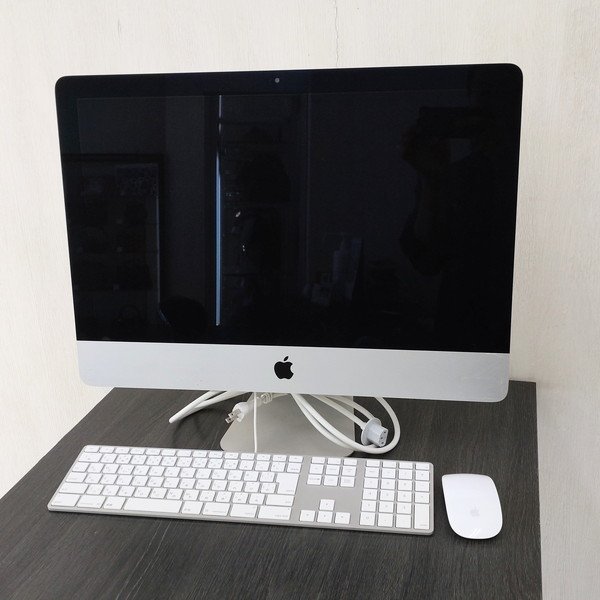 中古 Apple iMac 21.5インチ 2.3GHz パソコン アイマック アップル Intel Core i5 RAM 8GB HD 1TB 電源ケーブル キーボード マウス 動作確_画像1